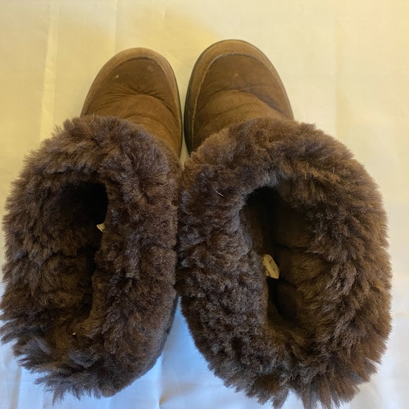 UGG Ultimate Taz Boot - Picture 7 of 14